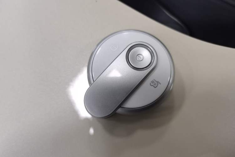 Used Bestune Pony 2026 Model 222km Shining Horse