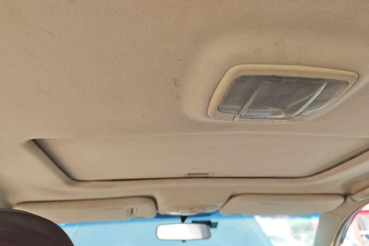 Used Hyundai MoInca 2009 1.8L Manual Luxury Edition GL Headliner