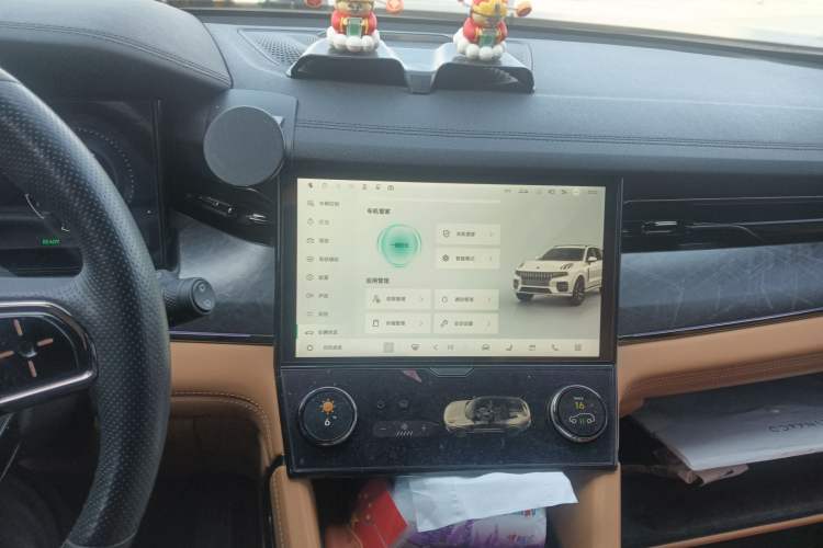 Used Lynk & Co 09 2021 2.0T Halo Seven-Seater
