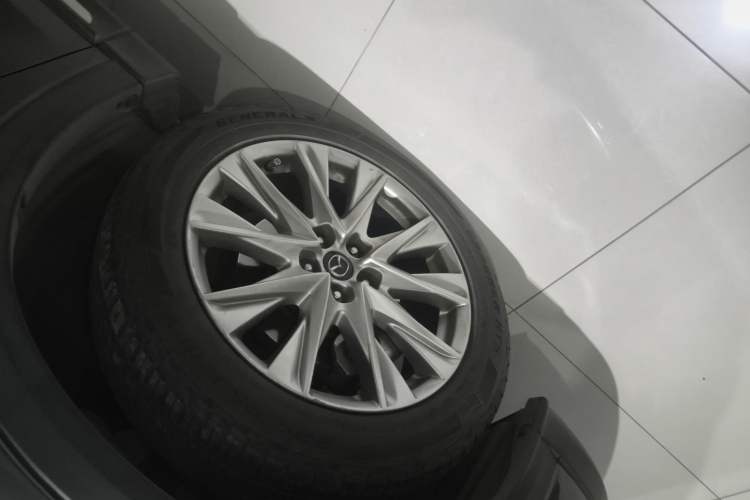 Used Mazda CX-8 2019 2.5L Four-Wheel Drive Deluxe Edition