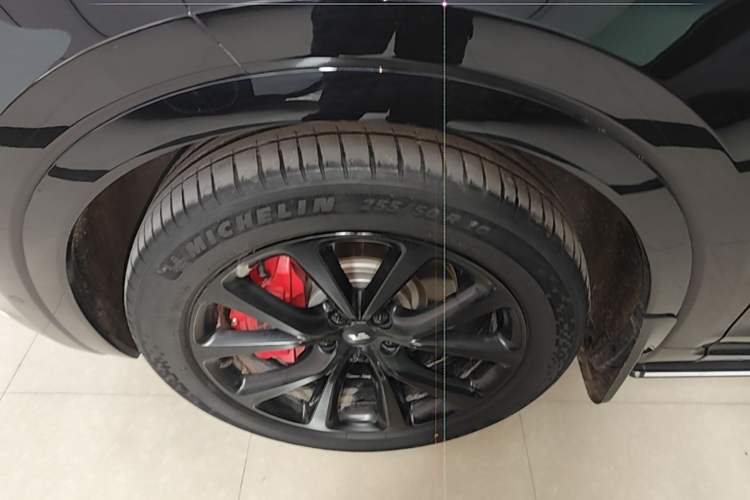 Used Li Auto ONE 2021 Extended-Range 6-Seater Version Exterior 4