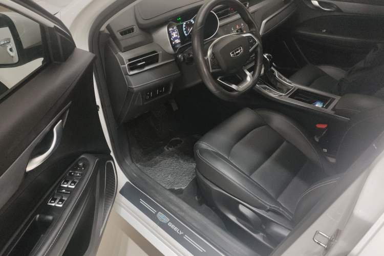 Used Geely Auto Emgrand 2021 UP 1.5L CVT Luxury Model Driver Seat