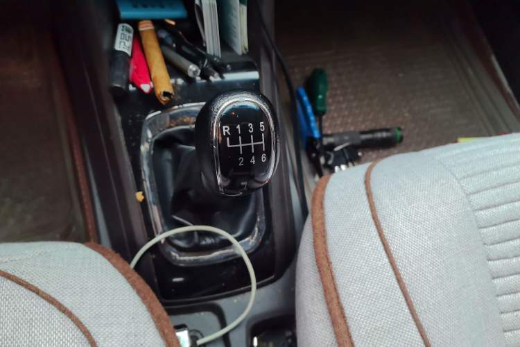 Used Baojun 310W 2017 1.5L Manual Fashion Model China V