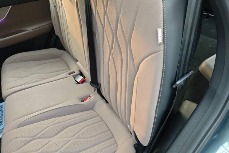 Used Chery Fengyun T8 2025 1.5T 130km Deluxe Version 5 Seats Left Rear Seat