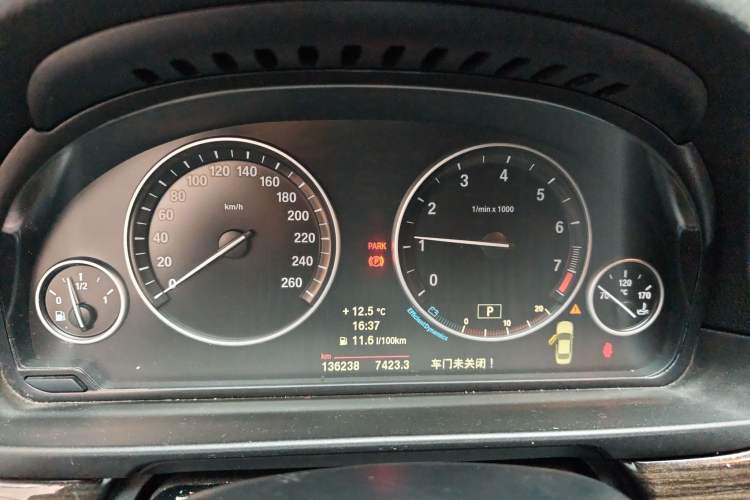 Used BMW 5 Series 2014 525Li Luxury Design Package