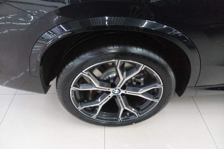 Used BMW X5 2026 Model, xDrive 30Li Prestige M Sport Night Package
