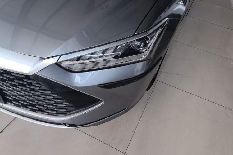 Used BYD Qin PLUS 2021 DM-i 120KM Prestige Model
