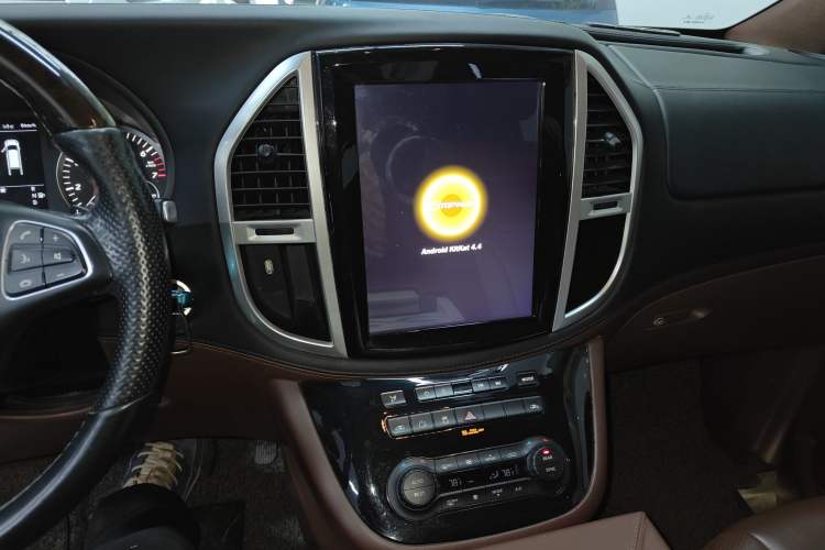 Used Mercedes-Benz V-Class 