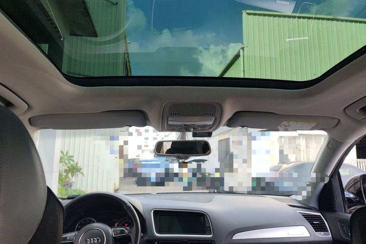 Used Audi Q5 2018 Collector's Edition 40 TFSI Technology Model
