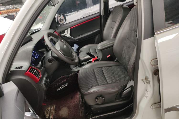 Used Chery Tiggo 3 2016 1.6L Manual ZhiShang Edition