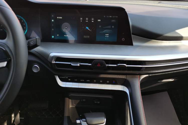 Used CHANGAN CS35PLUS 2023 Enjoy Edition 1.4T DCT Luxury Model