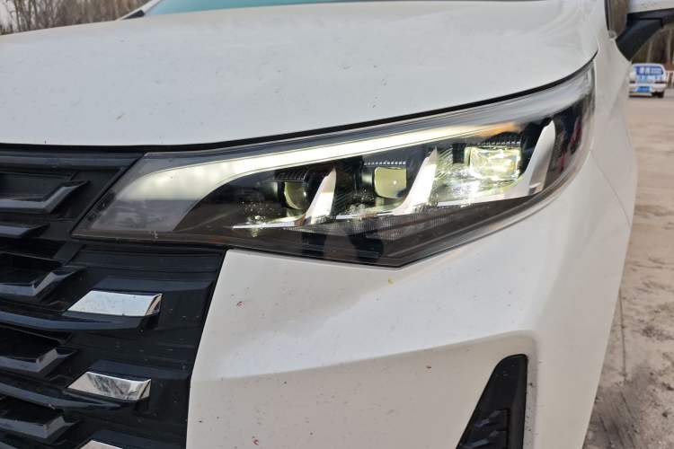 Used GAC Trumpchi M6 2023 PRO 270T DCT Luxury Edition Left Front Headlight