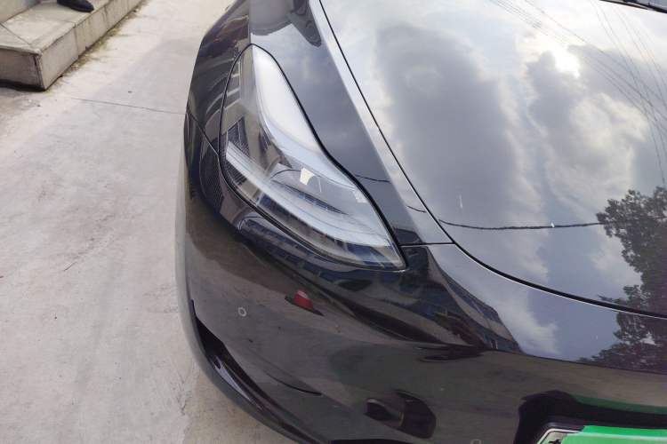 Used Tesla Model Y 2022 Rear-Wheel-Drive Version
