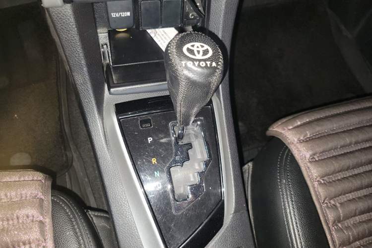 Used Toyota Corolla 2017 Revised Version 1.2T S-CVT GL-i