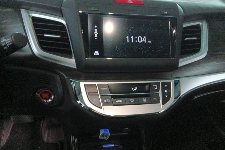 Used Honda Jade 2017 210 TURBO CVT Luxury Edition 5 Seats
