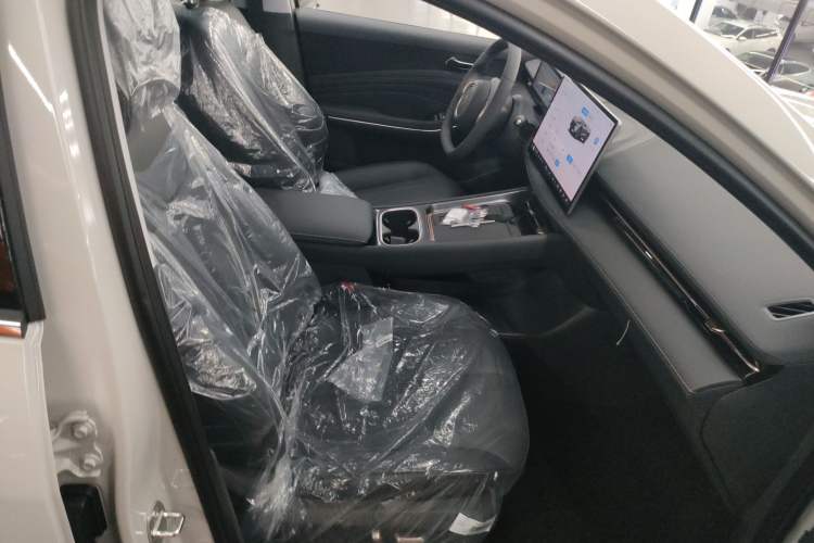 Used Baojun Yunhai 2026 Model 500km Pure Electric Standard Edition