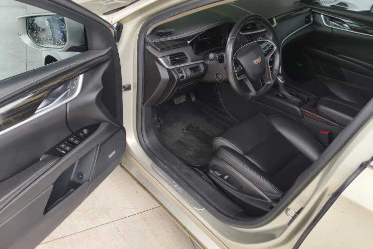 Used Cadillac XTS 2018 28T Tech Edition Driver Seat