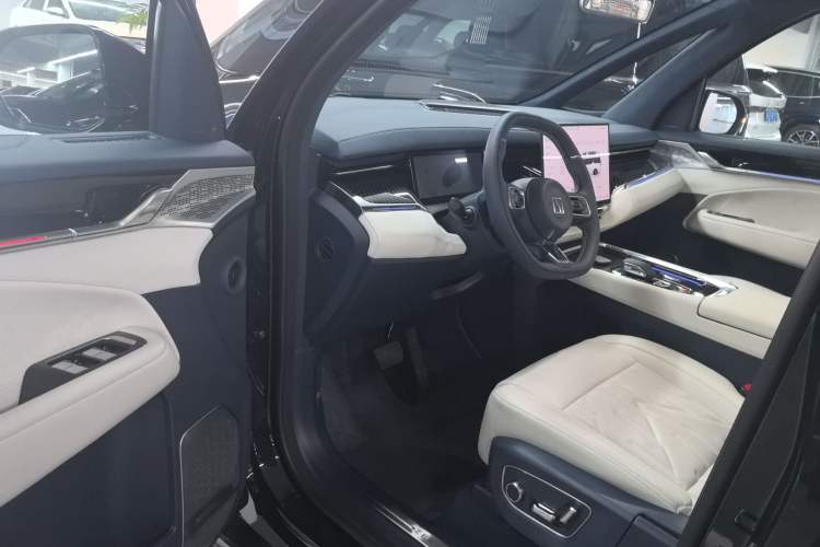 Used Zeekr 009 2024 7-Seater Walk-Through Version Four-Wheel Drive 108 kWh