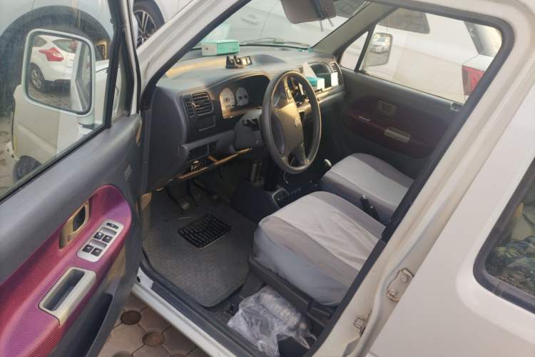 Used Suzuki Wagon R 2013 Venture Edition 1.0L Manual Economy Model
