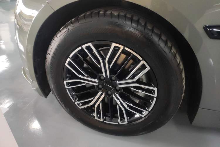 Used Zeekr 001 2024 WE Edition 100 kWh Rear-Drive
