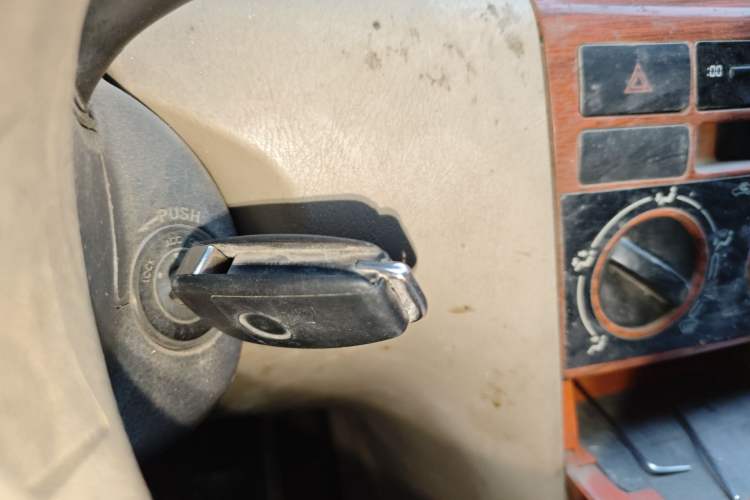 Used BYD F3 2012 Energy-Saving Model 1.5L Manual Comfort Version Vehicle Key