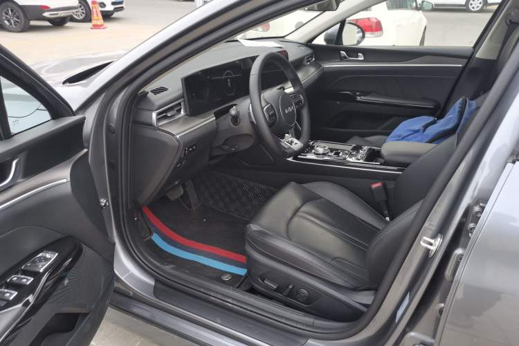 Used Kia K5 2025 1.5T Prestige Edition
