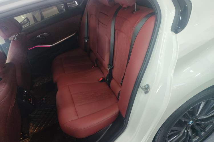 Used BMW 3 Series 2024 325Li M Sport Night Edition Package Left Rear Seat