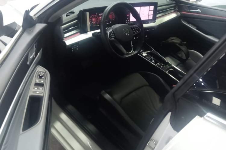 Used Volkswagen Lamando 2022 Lavida L 280TSI DSG Cool & Spicy Edition