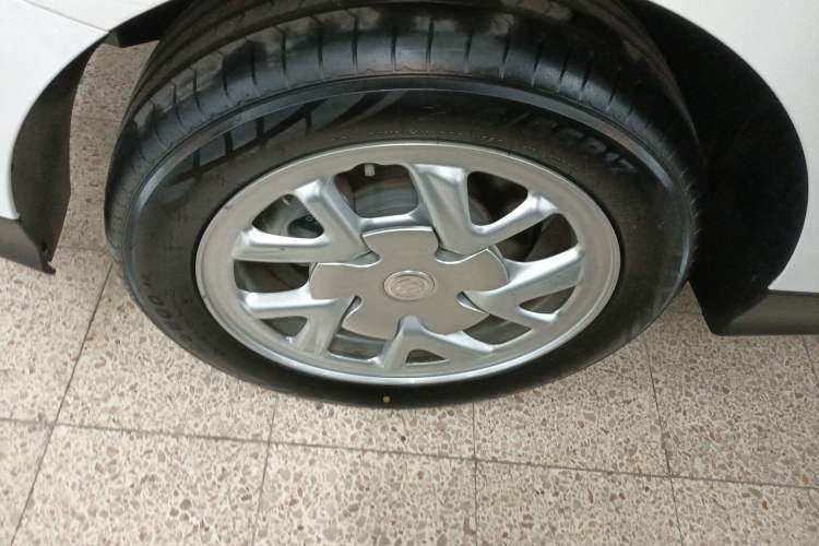 Used Buick Velite 6 2024 450km Range Commuter Version