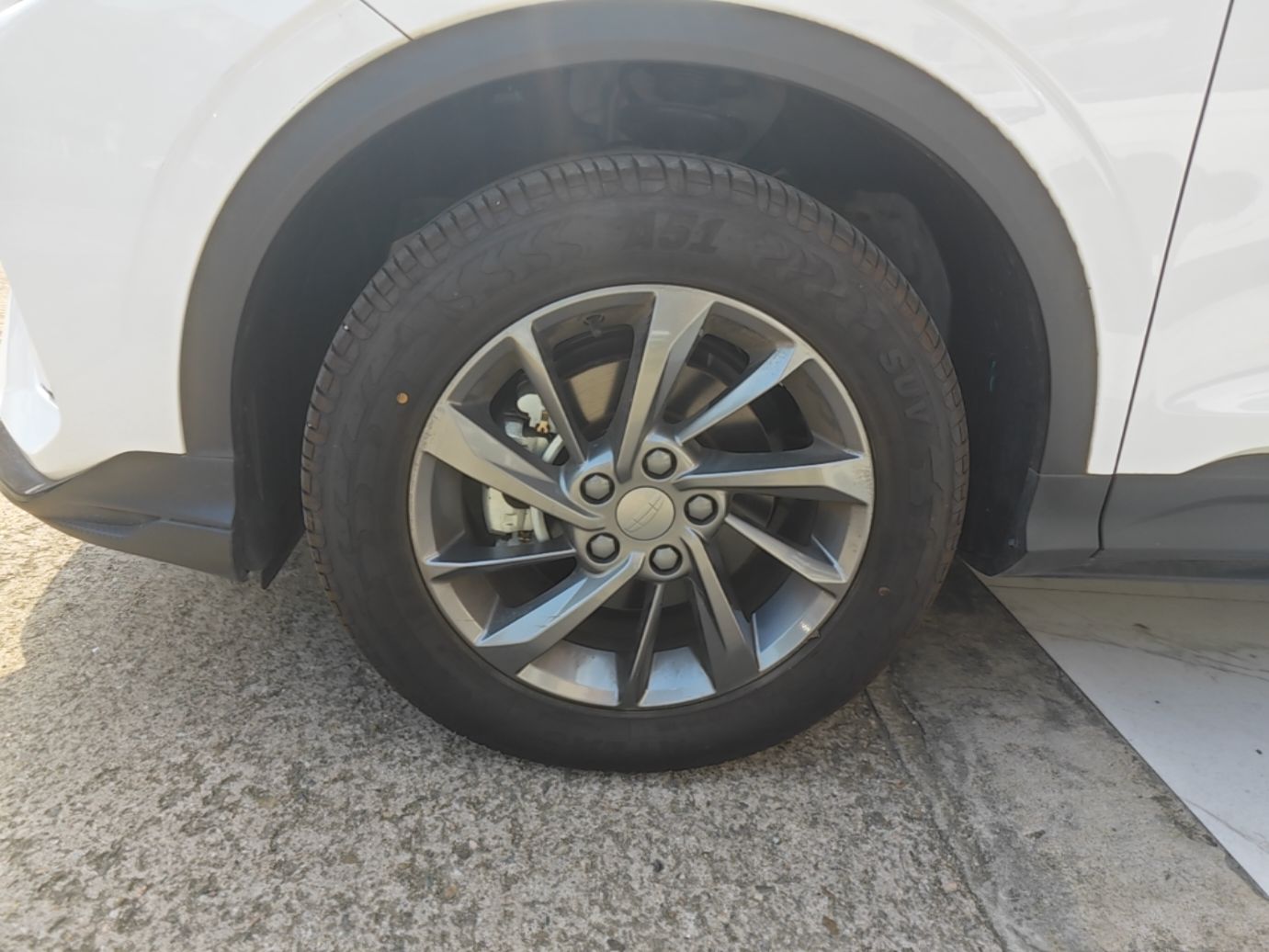 Geely Auto Coolray 2025 1.5L CVT Super Edition — снимка 10