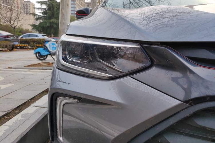 Used Chevrolet Trax 2019 Redline 325T Automatic Fun Edition China VI Standard
