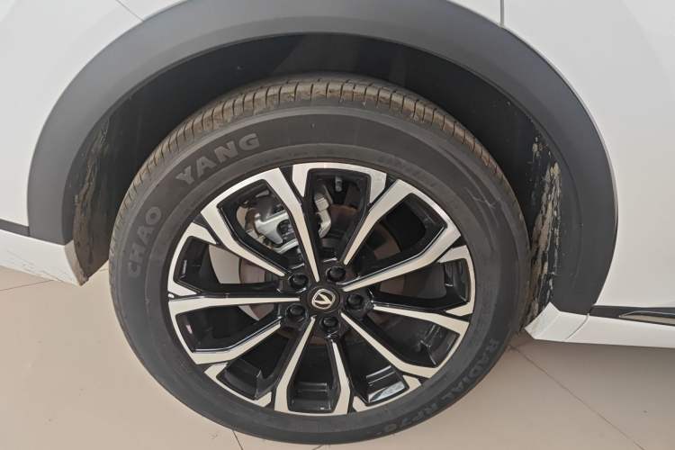 Used CHANGAN CS55PLUS PHEV 2025 Smart New Blue Whale 125km Battleship Edition Right Rear Wheel Hub