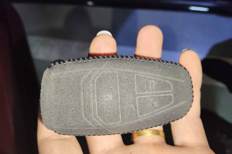 Used AstonMartin DB11 2016 5.2T First Edition
