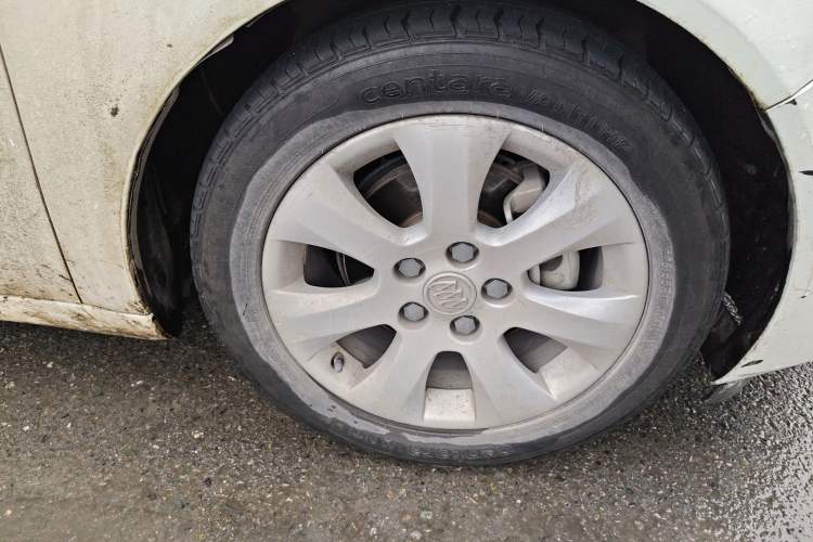 Used Buick Regal 2015 2.0L Leading Fashion Edition