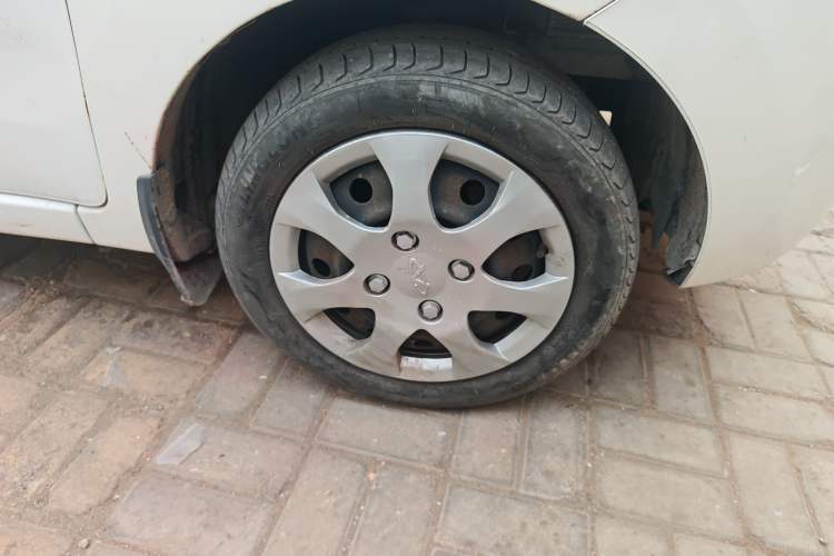 Used Chery QQ 2013 1.0L Manual Active Version