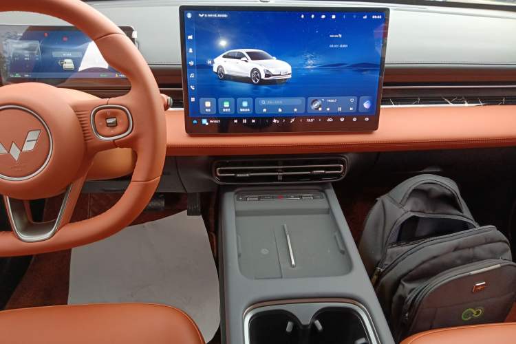 Used Wuling Xingguang 2025 610 km Smart Flagship Version Audio And AC Panel