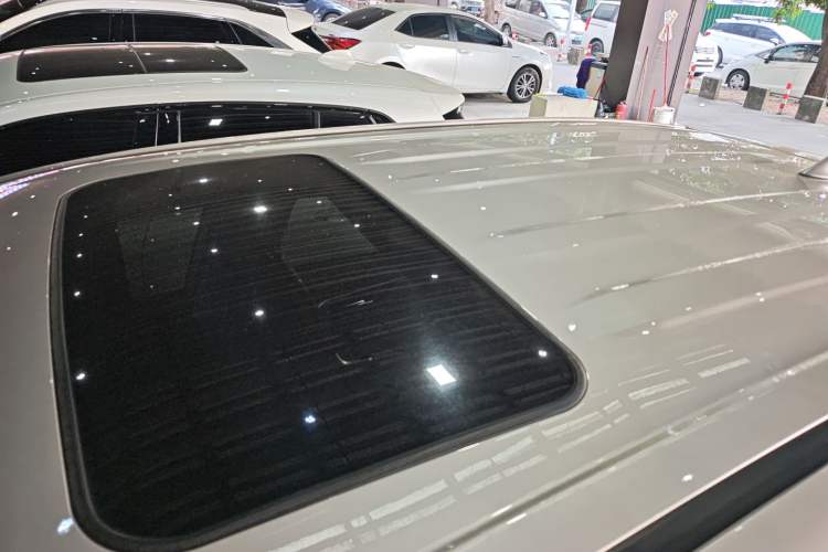 Used Toyota Wildlander 2021 Dual-Engine 2.5L E-CVT Two-Wheel Drive Luxury Edition
