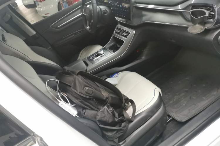 Used BYD Destroyer 05 2024 HONOR Edition DM-i 55KM Luxury Model Right Front Seat