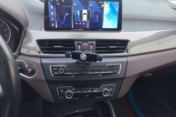 Used BMW X1 2018 sDrive18Li Luxury Model
