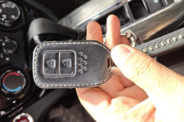 Used Honda XR-V 2017 1.8L EXi CVT Comfort Version
