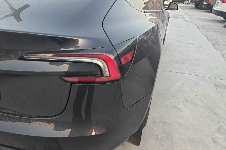 Used Tesla Model 3 2023 Rear-Wheel-Drive Version