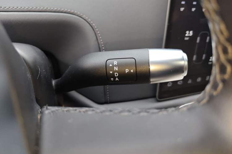 Used Li Auto L9 2022 Max model