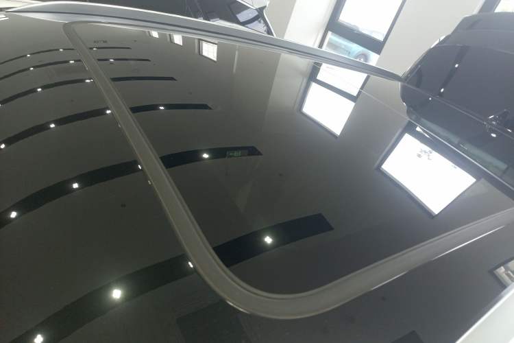 Used BYD Song PLUS New Energy 2025 DM-i 112KM Prestige Model Roof