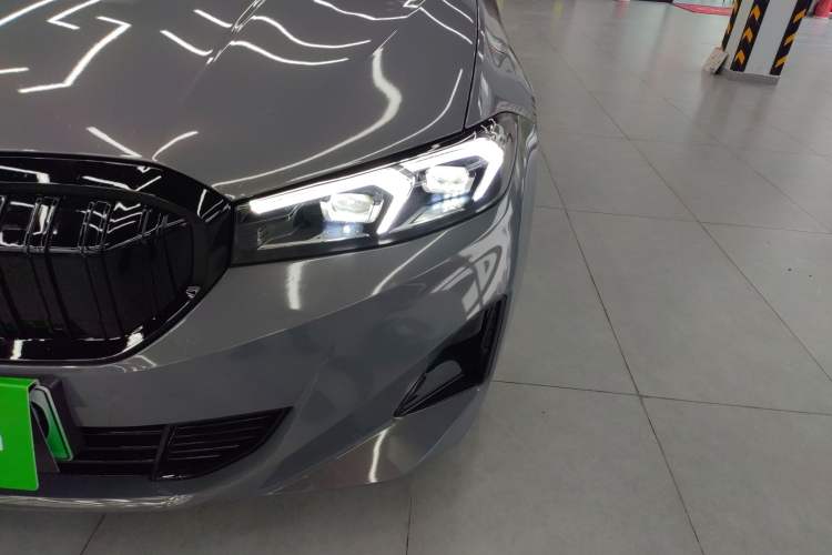 Used BMW i3 2024 eDrive 35 L
