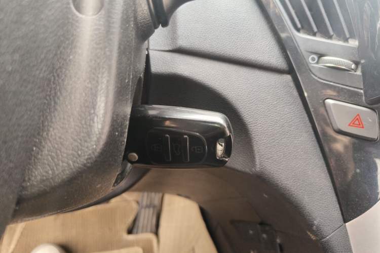 Used Hyundai Sonata 2015 Classic 2.0L Automatic Luxury Edition