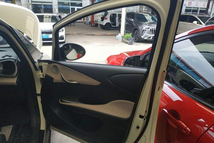 Used BYD Dolphin 2023 420 km Fashion Edition