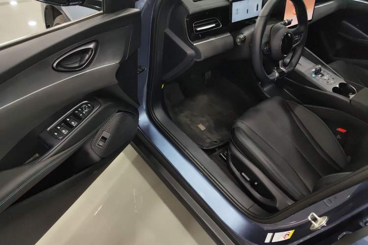 Used BYD Seal 06 New Energy 2025 DM-i Smart Drive 120KM Deluxe Model Driver Seat