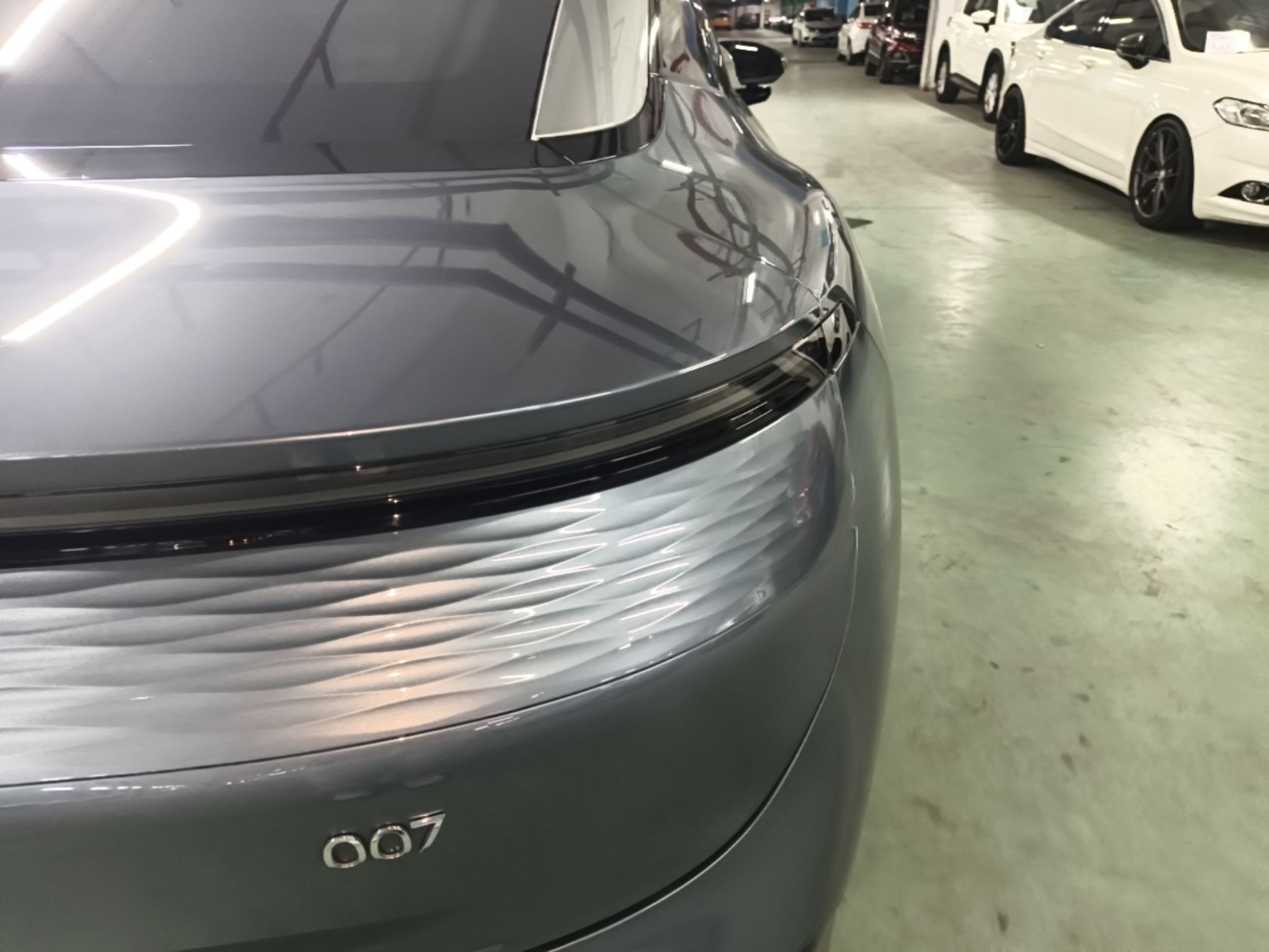 Zeekr 007 2024 Four-Wheel Drive Version 100 kWh — снимка 9