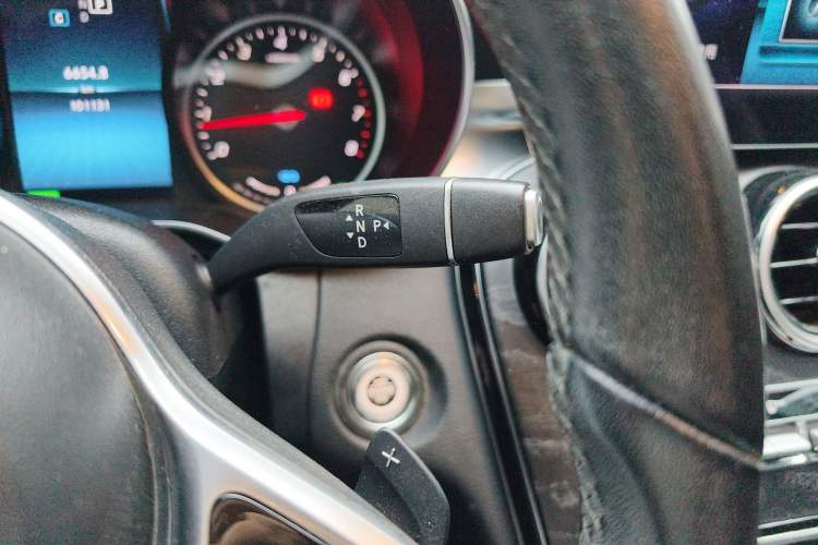Used Mercedes-Benz C-Class 2019 C 260 L Sport Edition Gear Lever