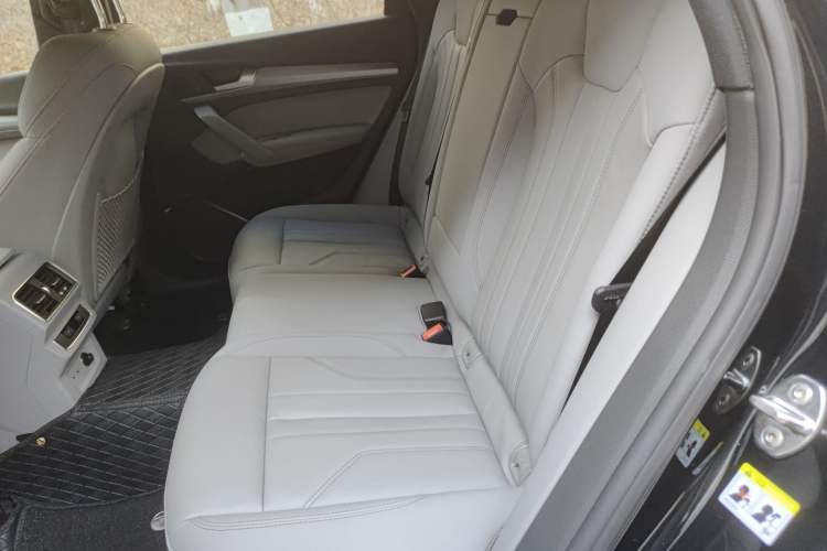 Used Audi Q5L Sportback 2022 40 TFSI Fashion Model
